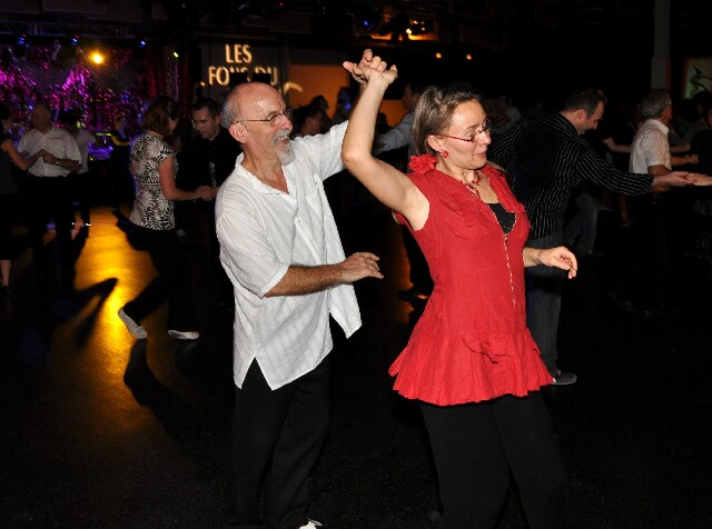 min 2008 11 08 fous swing 384